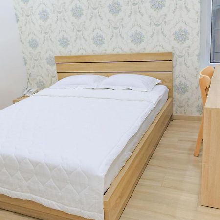 Nam Anh Hotel Buon Ma Thuot Bagian luar foto