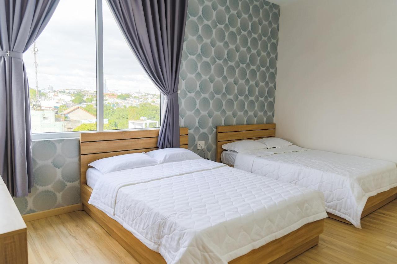 Nam Anh Hotel Buon Ma Thuot Bagian luar foto